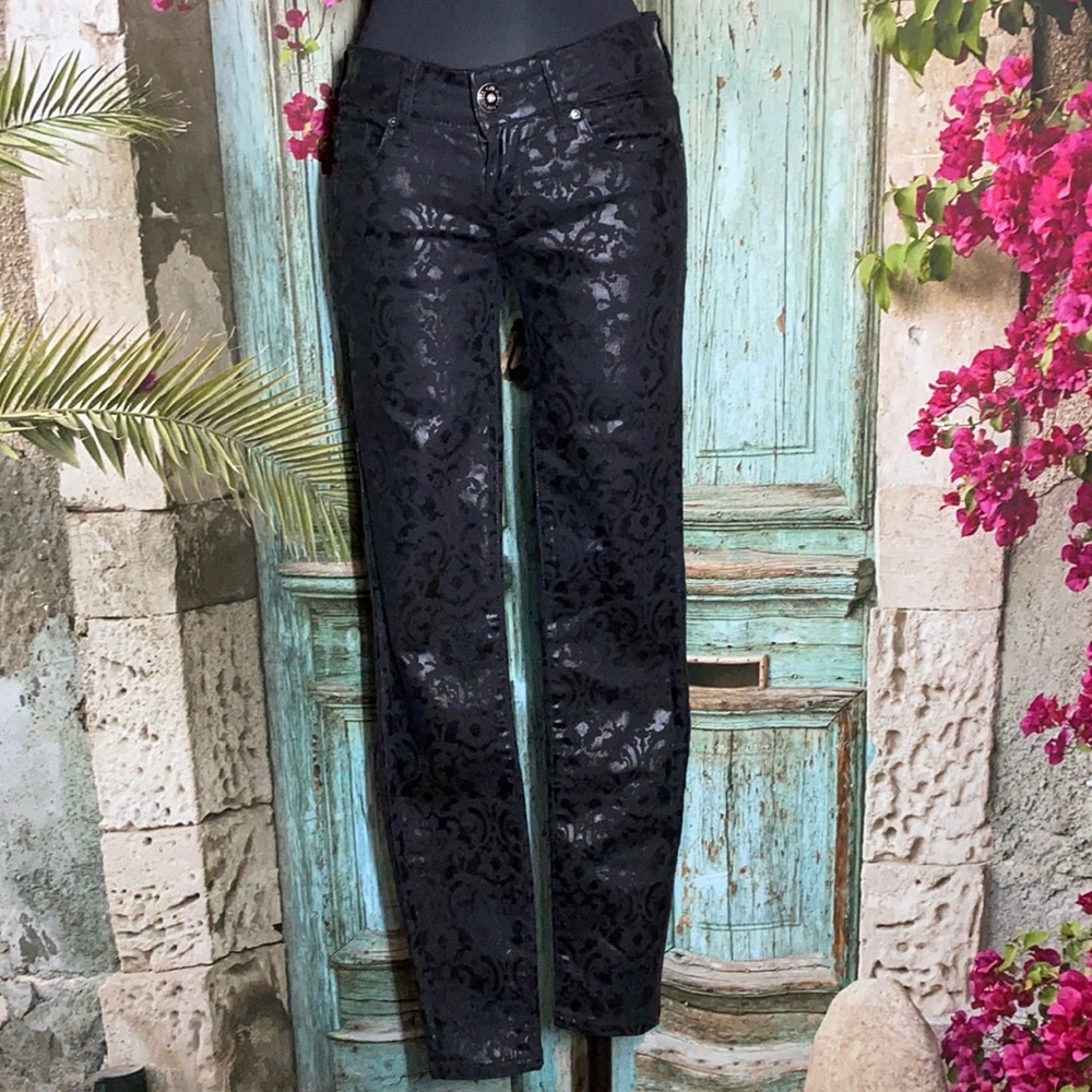 NWOT G By gGess super skinny jeans size 26 - Picture 1 of 16
